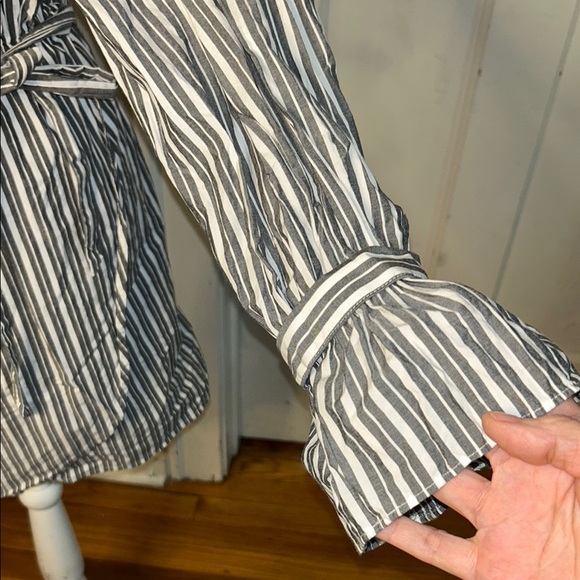 Striped Women's Wrap Jacket - Picture 2 of 10